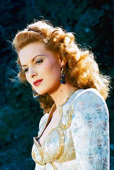 920e3f4e925ff22cd60b26a225e1dd3a--maureen-ohara-beautiful-actresses.jpg