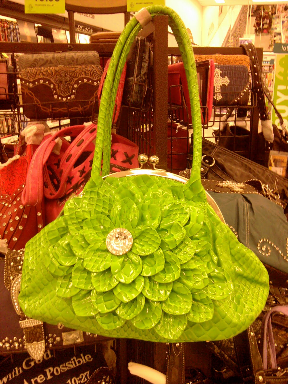 greenpurse.jpg