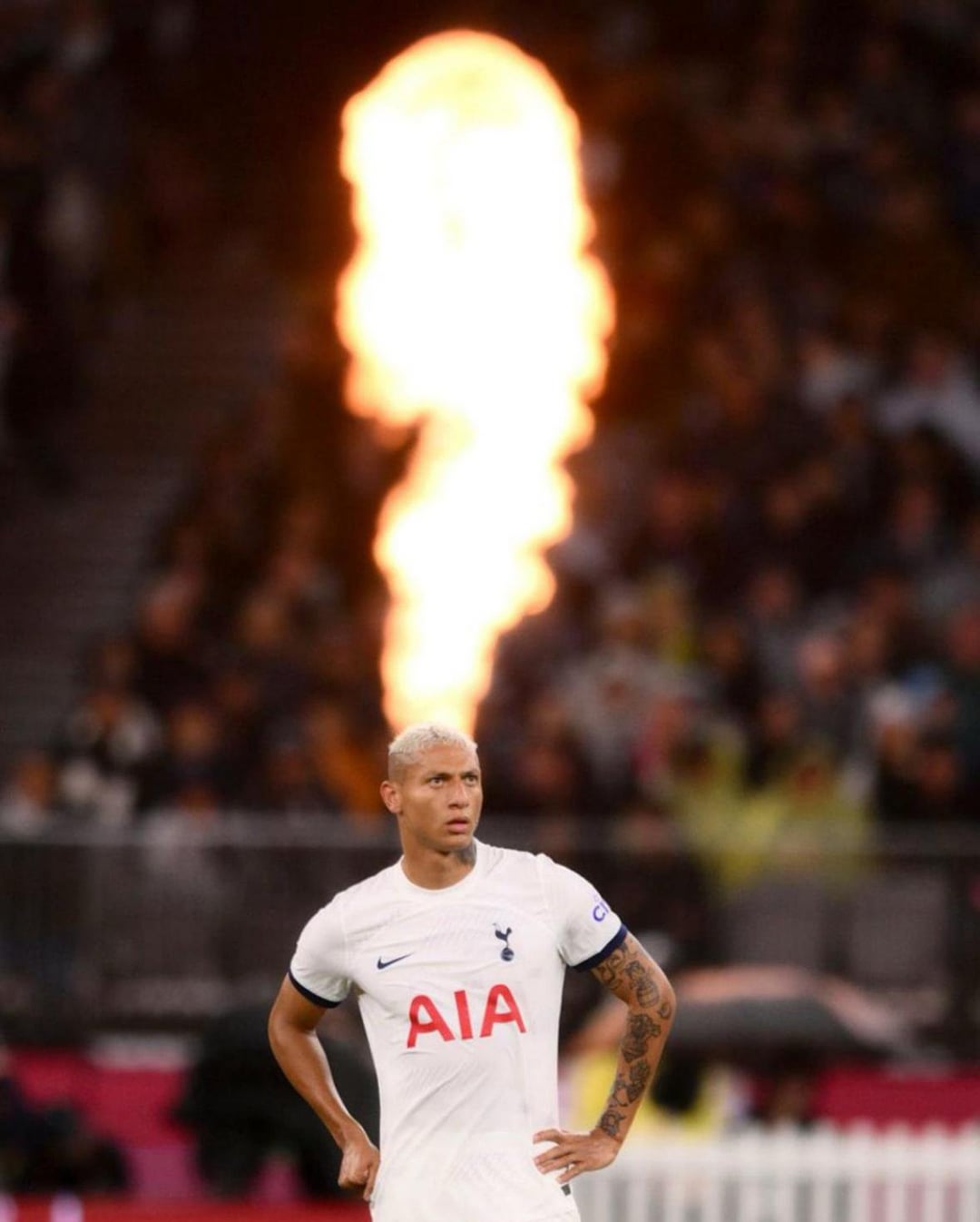 psbattle-richarlison-of-tottenham-hotspur-v0-tNy8prVqhCum_FZSFye7WtmniZ1TyaVa0dtP9AfTfno.jpg