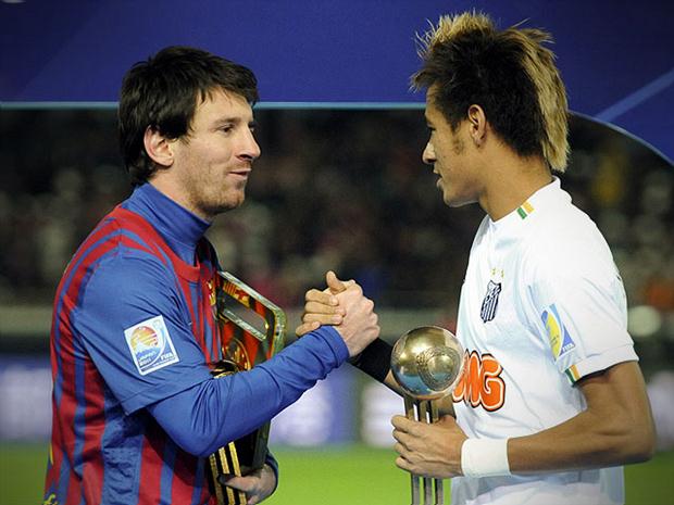 3952281385-quando-neymar-enfrentou-o-barcelona-no-mundial-de-2011-pai-do-craque-ja-havia-recebido-valor-do-club.jpg