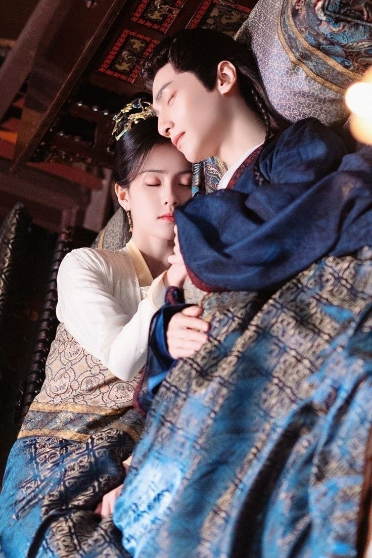 “Till the End of the Moon” (2023) Luo Yunxi & Bai Lu 💞🌙 as Tantai Jin & Ye Xi Wu ❤️.jpeg