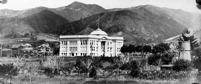 Original-Hollywood-High-School-Sunset-Blvd-Hollywood-California-1905.jpg