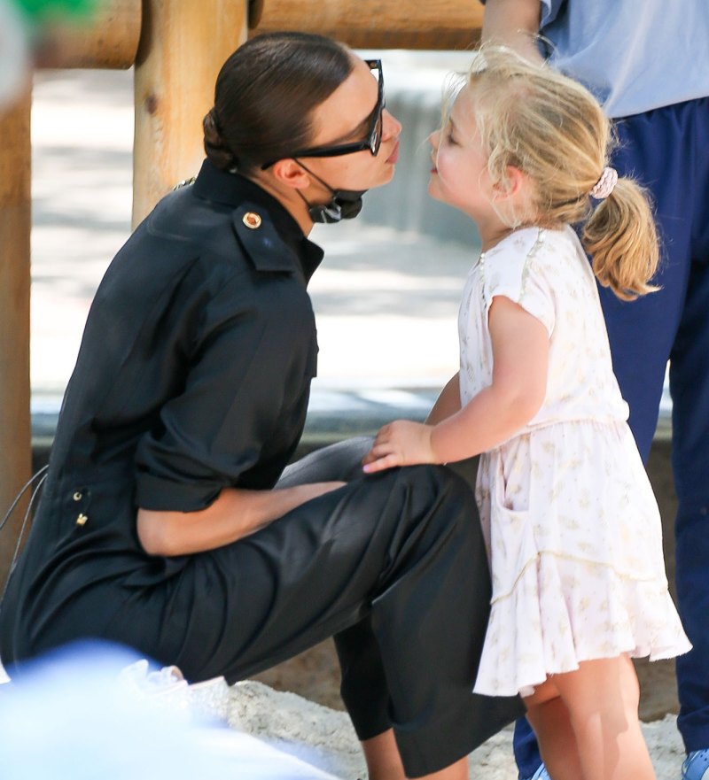 Irina-Shayk-Plays-With-Daughter-After-Romantic-Getaway-With-Kanye-West-1.jpg