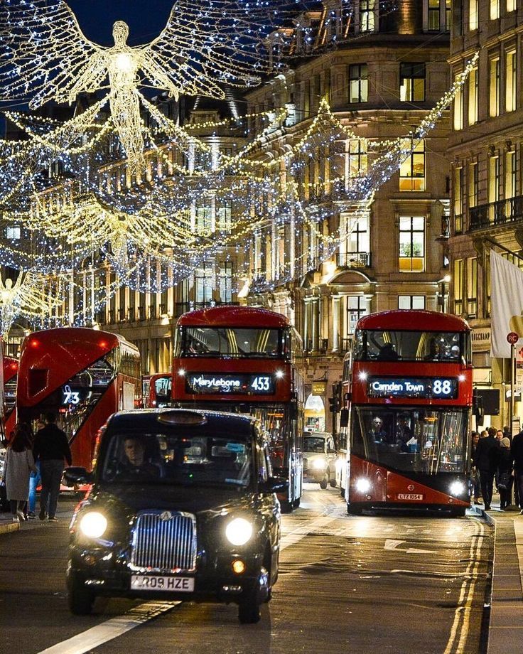 Visual gallery | London christmas, London winter, London dreams.jpg