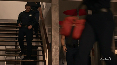 9-1-1.S08E02.720p.HDTV.x264-SYNCOPY.mkv_002272562.png