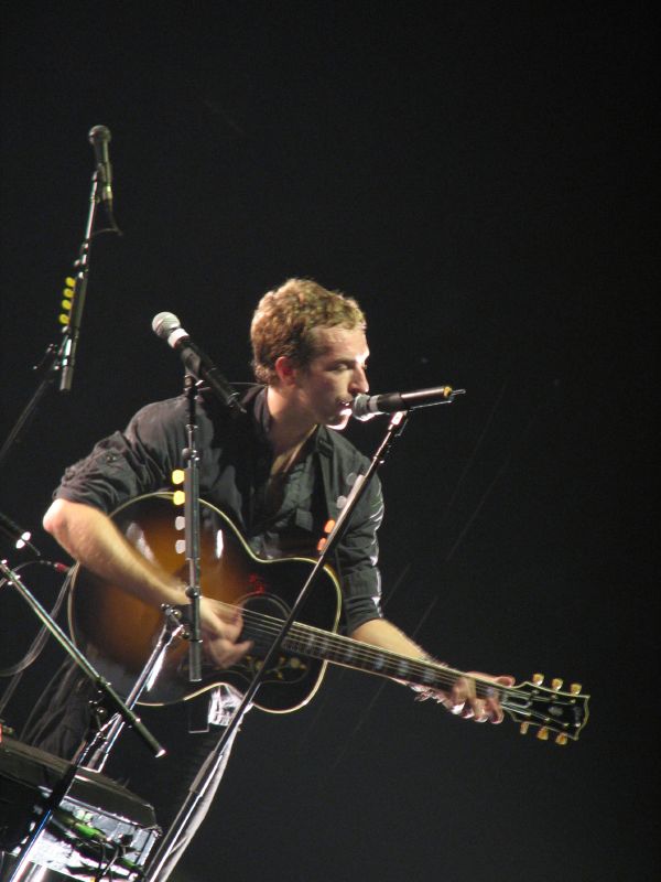 Chris_martin_hk.jpg