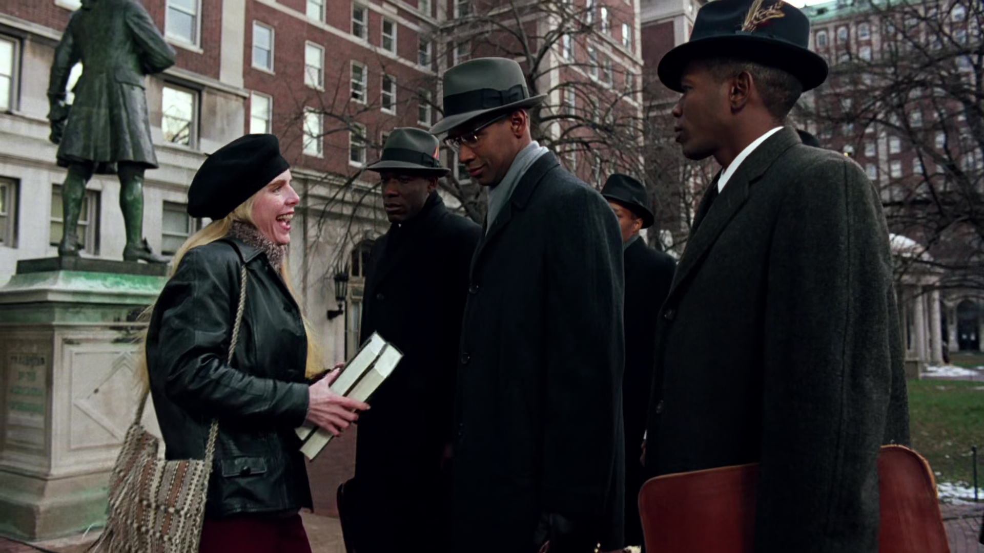 Malcolm.X.1992.1080p.BluRay.x265-RARBG.mp4_007632272.jpg