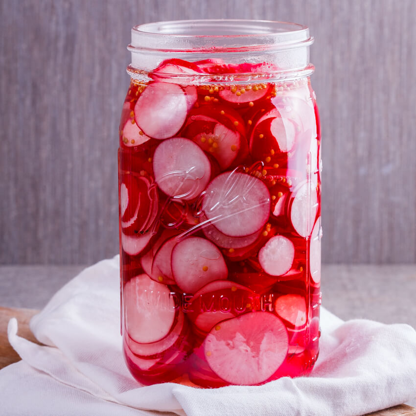 Easy-pickled-radishes-4.jpg