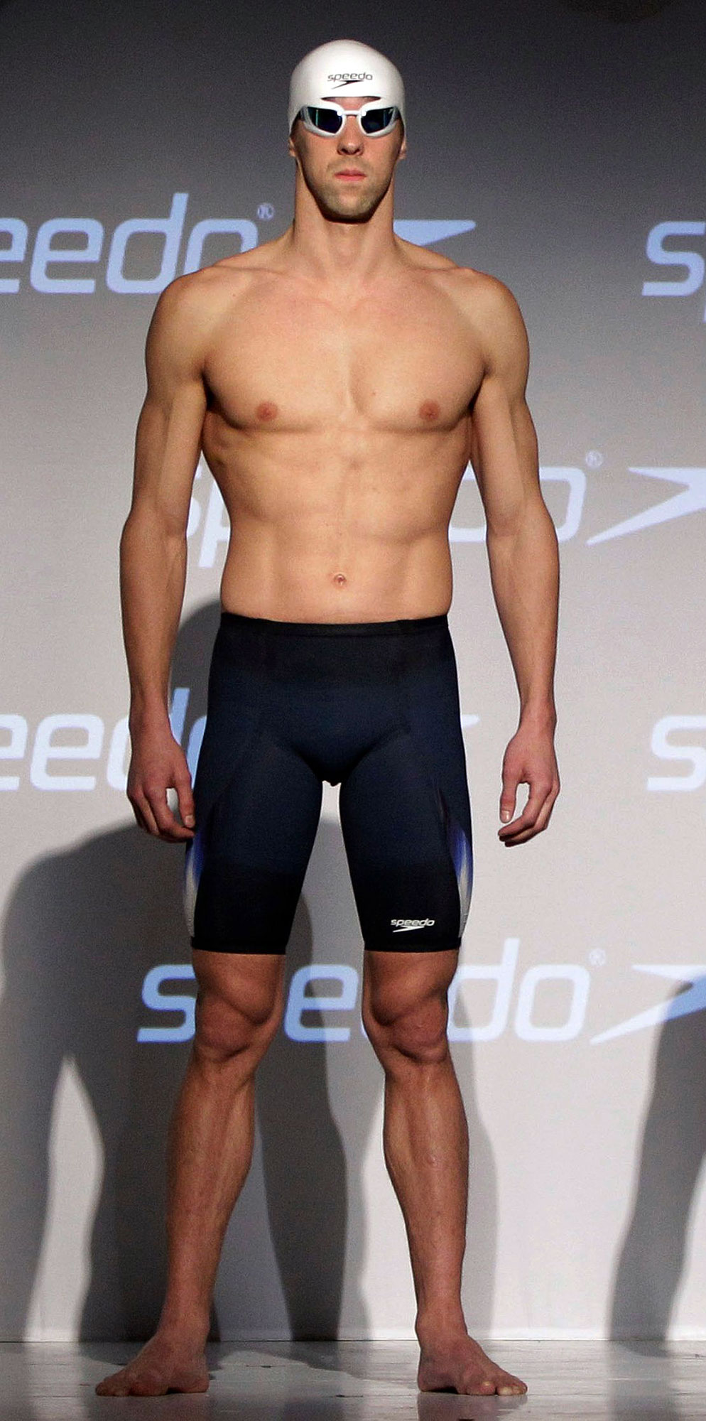November-30-2011-Michael-Phelps-Body-Evolution.jpg