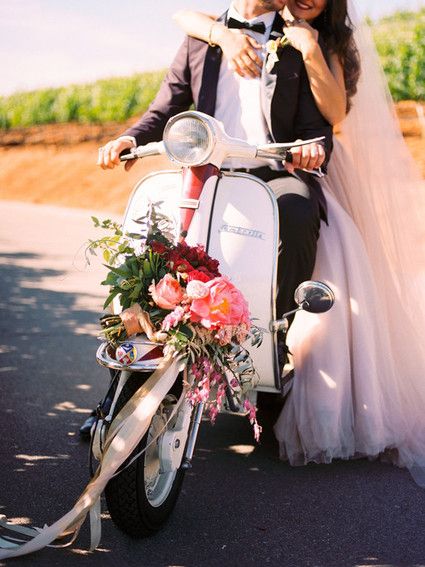 Vintage Italian scooter _ Wedding & Party Ideas.jpg