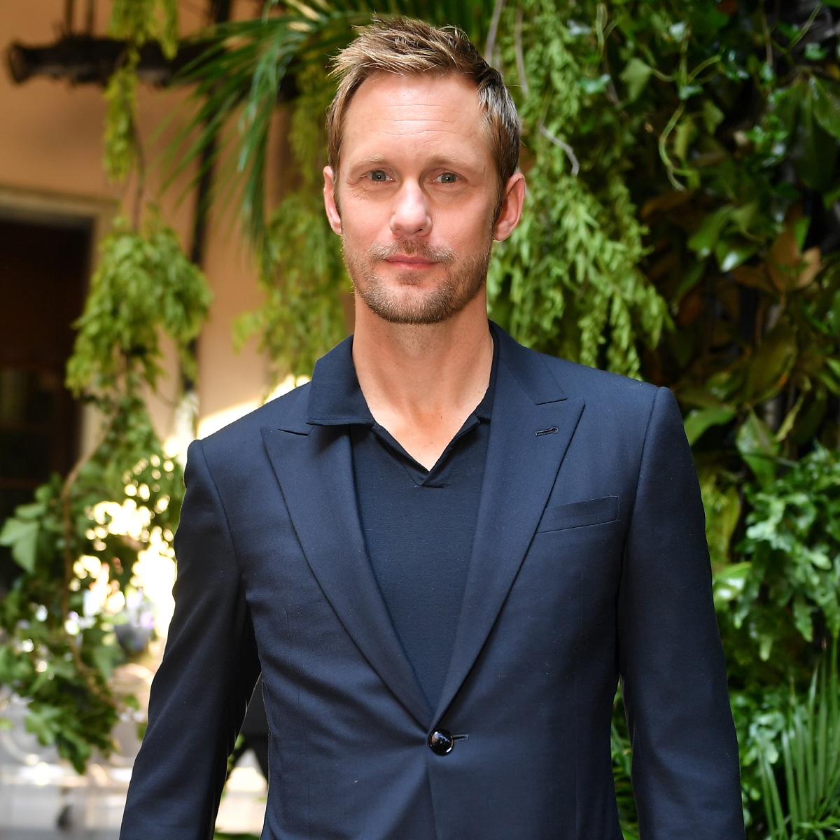 rs_1200x1200-210503131549-1200-alexander-skarsgard-GettyImages-1156515620-1.jpg