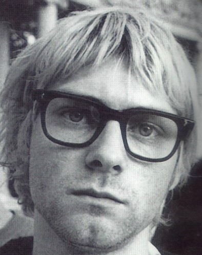 Kurt-Cobain-kurt-cobain-14788079-396-545.jpg