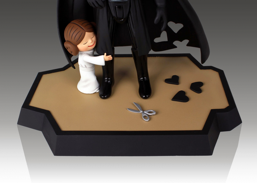 Star+Wars+Darth+Vaders+Little+Princess+Maquette+by+Gentle+Giant+03.jpg
