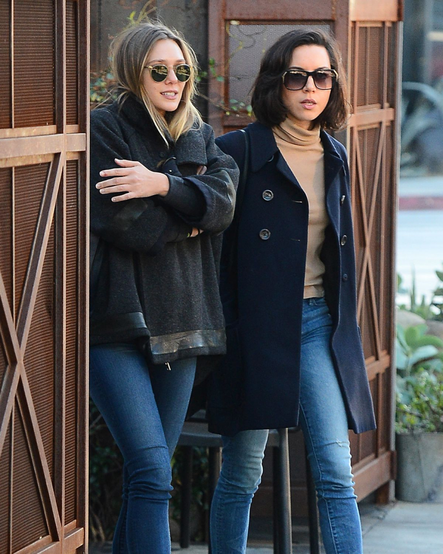 elizabeth-olsen-and-aubrey-plaza-out-for-lunch-at-zinque-in-los-angeles-11-30-2016_6.jpg