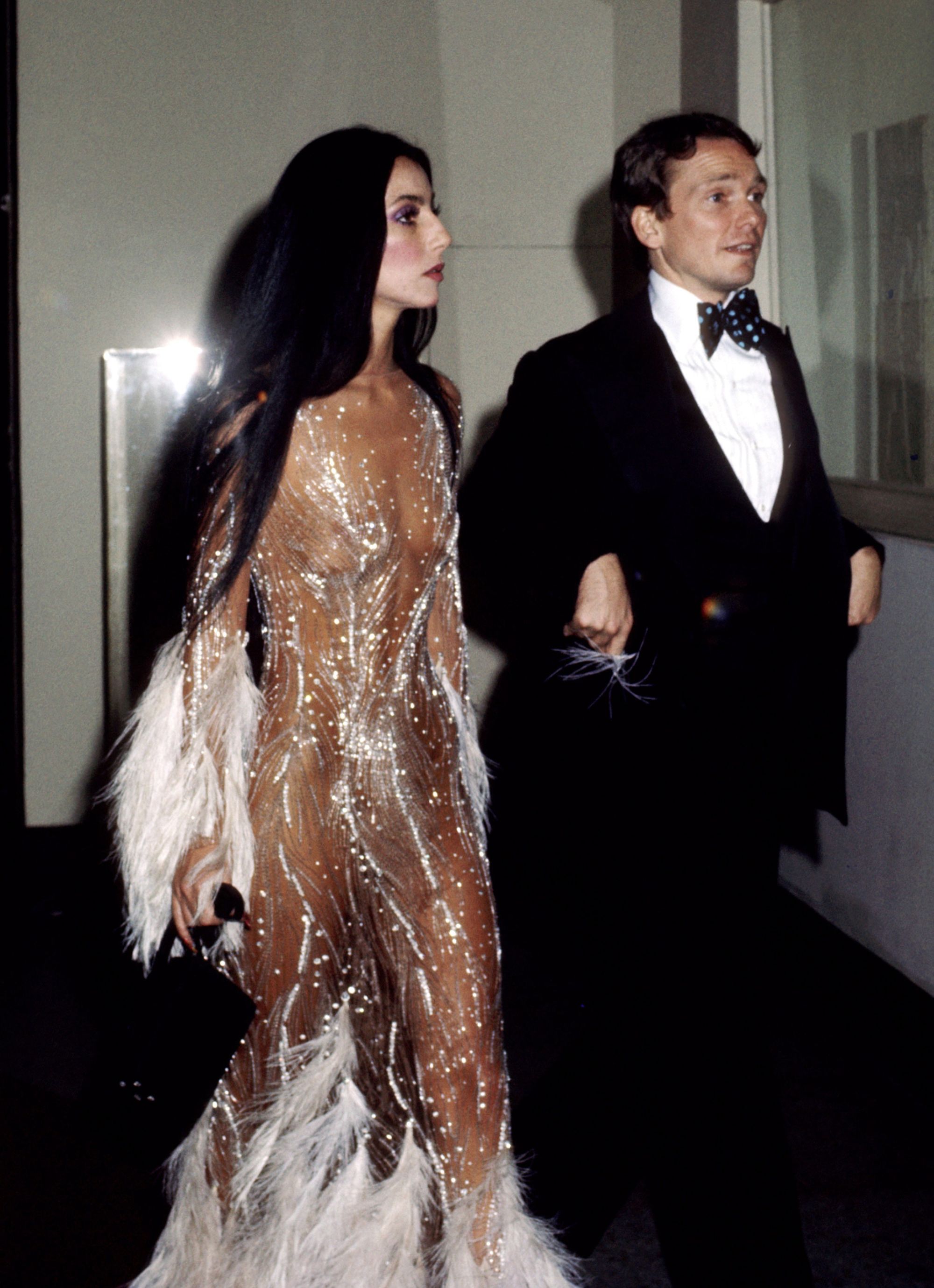 00-cher-outfits.jpg