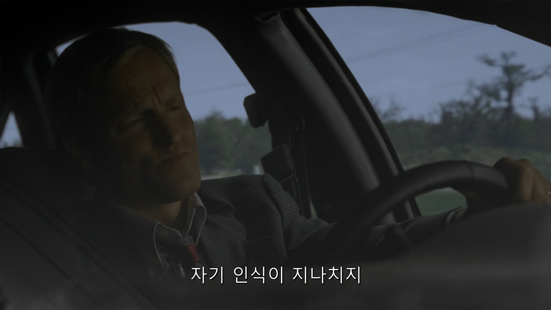 True Detective (2014) - S01E01 - The Long Bright Dark (1080p BluRay x265 afm72).mkv_000975041.jpg