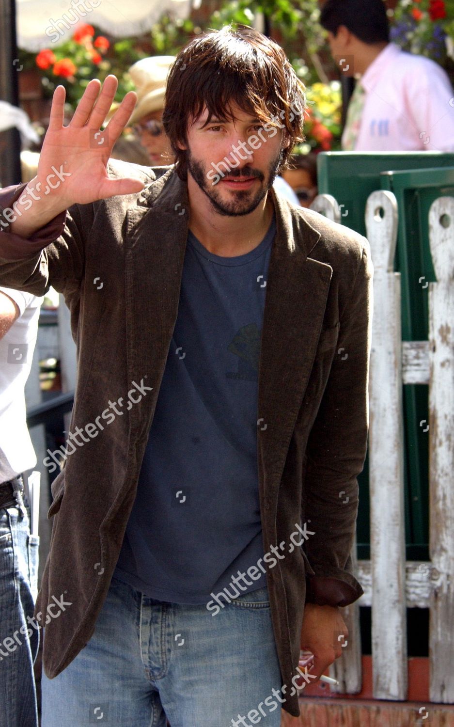 keanu-reeves-looks-more-like-beatnik-poet-1500w-11536657k.jpg