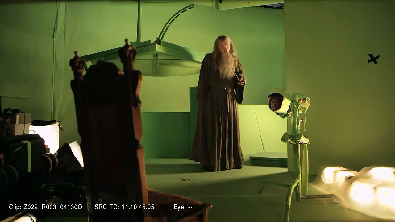 07x03 - An Unexpected Party - Bag End  Hobbit Behind the Scenes.mp4_001003.311.jpg