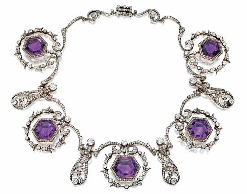 the-russian-crown-jewels.jpg