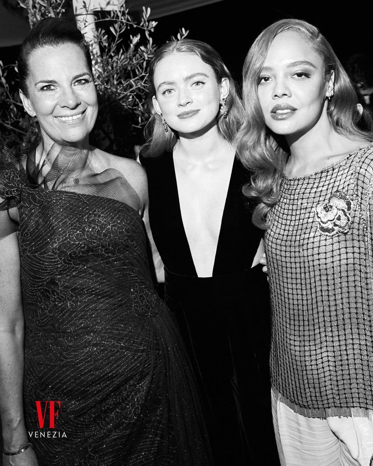 sadie-sink-portraits-at-armani-beauty-private-dinner-at-venice-film-festival-september-2022-1.jpg