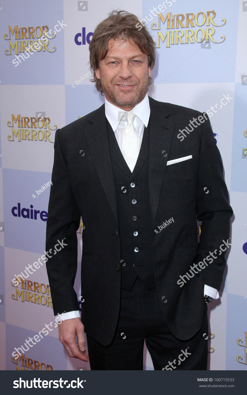 stock-photo-sean-bean-at-the-mirror-mirror-los-angeles-premiere-chinese-theater-hollywood-ca-100715533.jpg