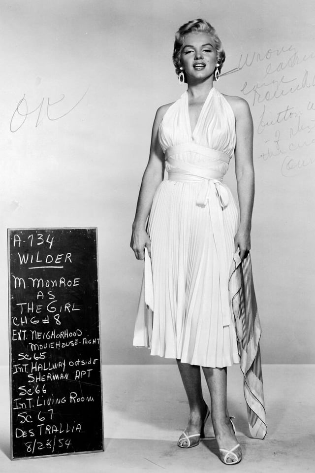 marilyn-monroe-in-the-costume-test-for-the-seven-year-itch-v0-4odmfjrx650c1.jpg