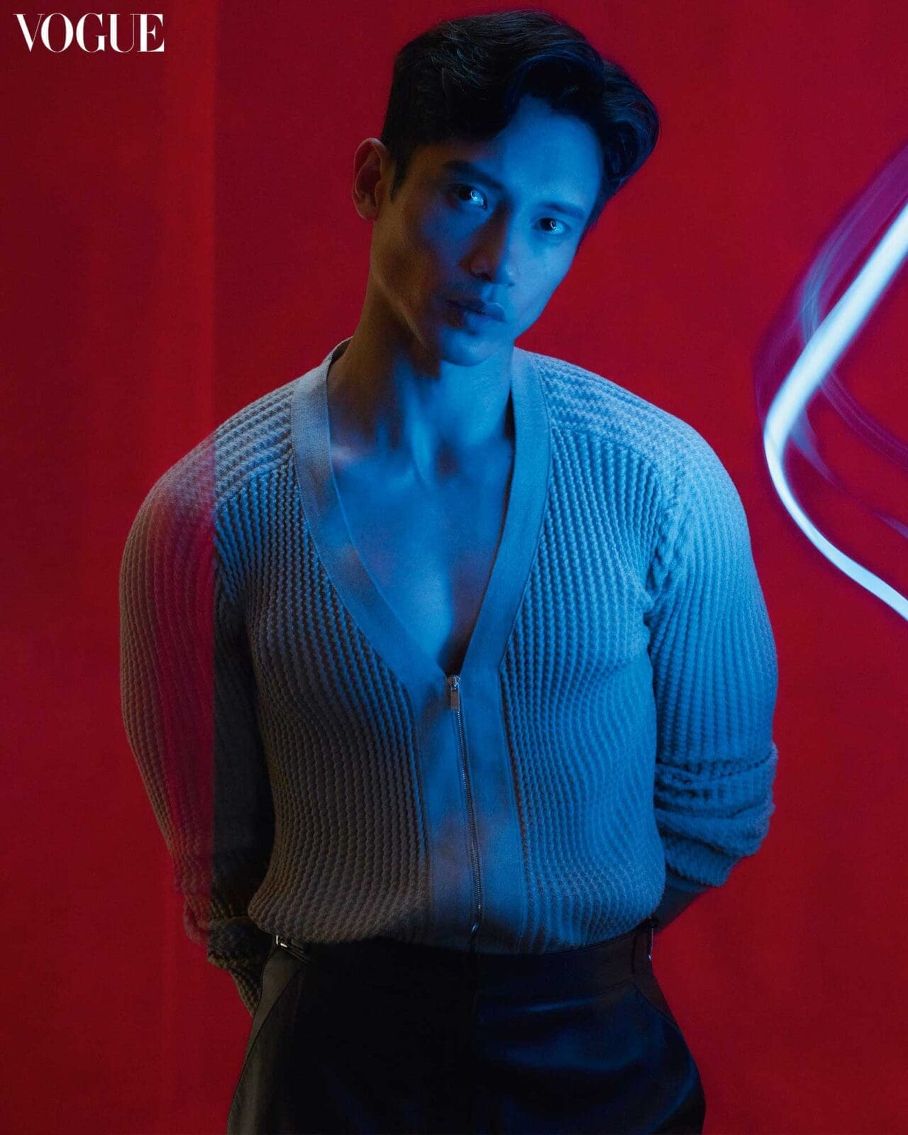 manny-jacinto-vogue-philippines-4-1280x1600.jpg