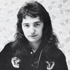 b54790fa6b75a31aa0fb92384f0f817d--john-deacon.jpg